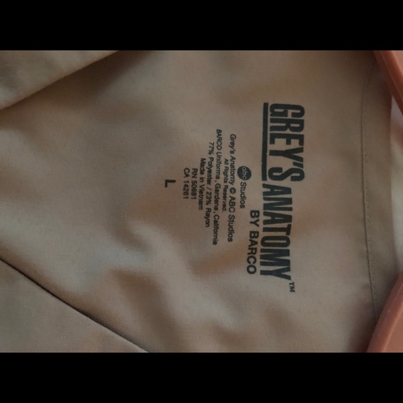 Grey’s Anatomy scrub top, beige. Size L. Women’s. - Picture 3 of 3